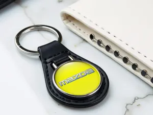Mazda Portachiavi Immagine Pet Solido Tocco Prezioso